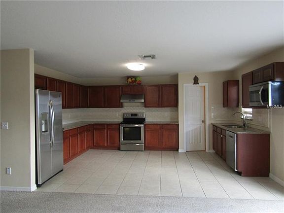 2nd image of 105 Wilson Bay Ct