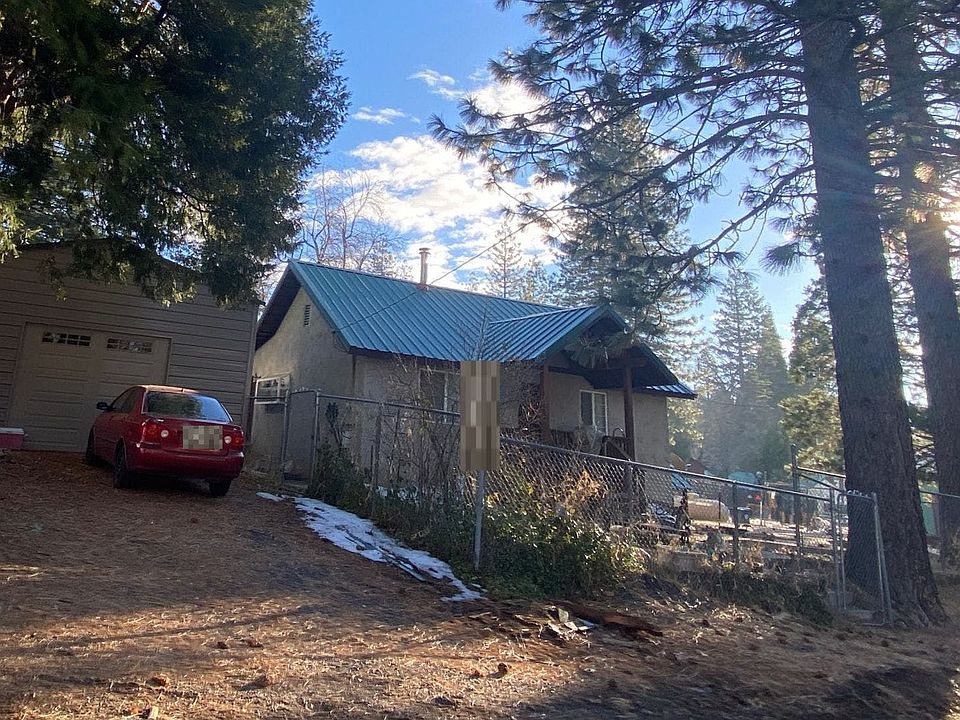 2nd image of 17026 Manzanita St