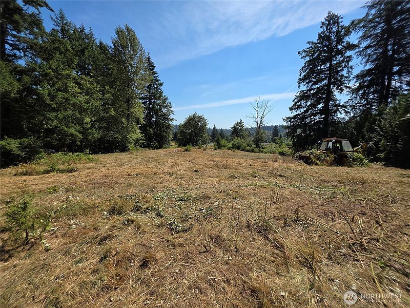 5th image of 349 xx 216th Avenue SE