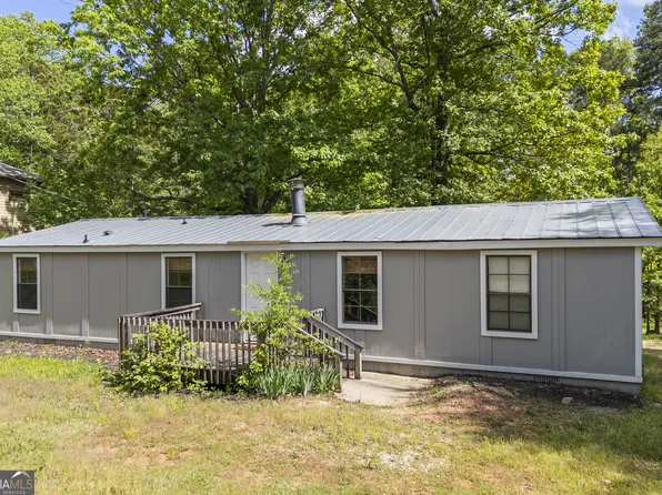 508 Chandler Place Dr, Lavonia, GA 30553