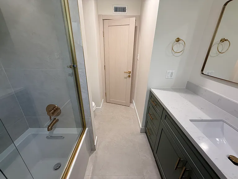 8841 Shoshone Ave — Photo 13