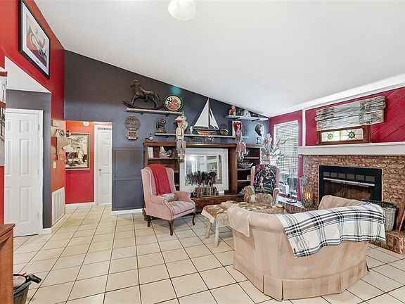 5th image of 17603 Cranbrook Dr