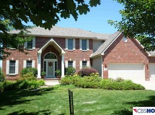 17474 Archer Cir, Omaha, NE 68135