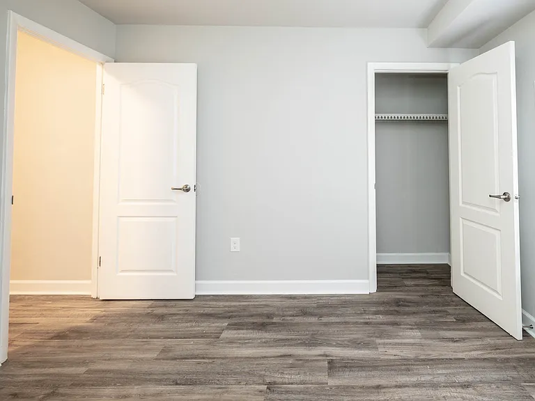 Cub Hill Apartments — Photo 12