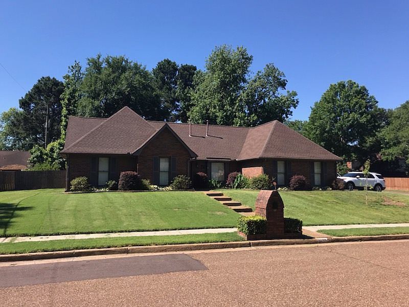 1st image of 8899 Woodmark Dr