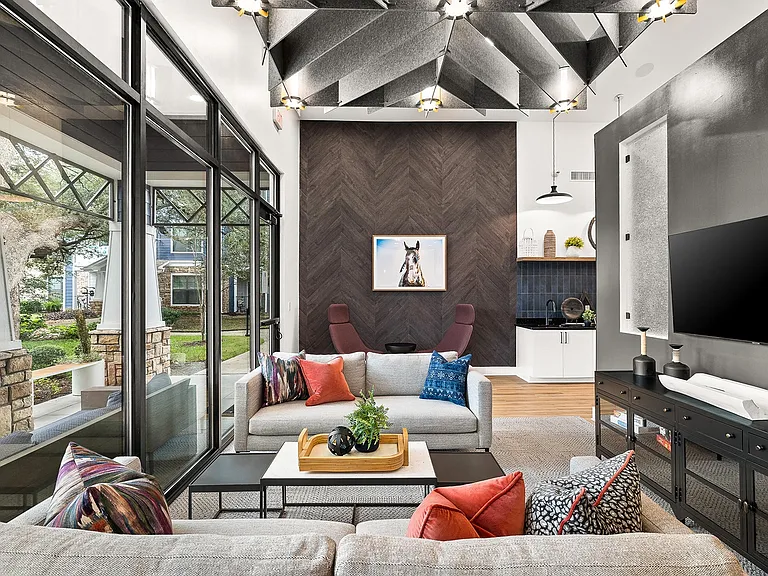 Resident Media and Wi-Fi Lounge