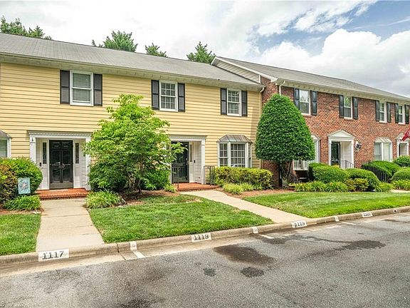 3rd image of 1119 Summer Pl