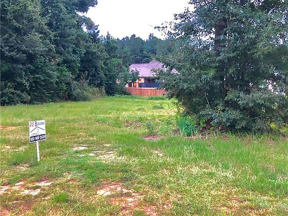 2nd image of 39786 Stuart Ct