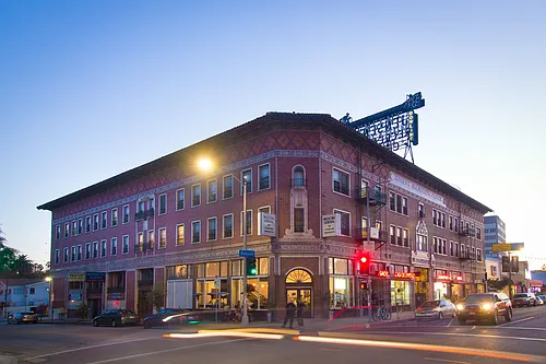 Jensen's Recreation Center Apartments Photo 1