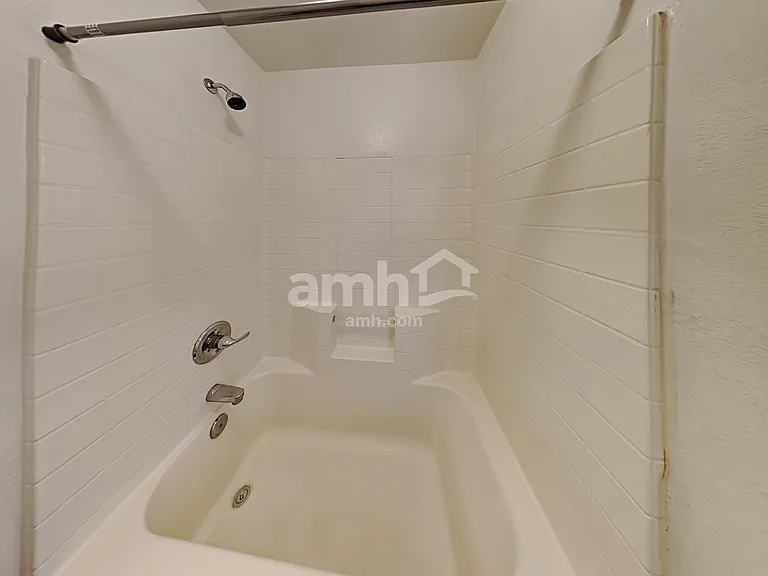 12566 W Cheery Lynn Rd — Photo 17