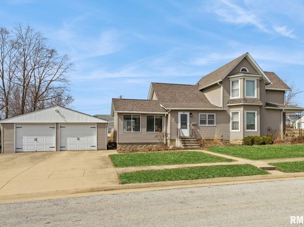 705 Hall Ave, Lowden, IA 52255