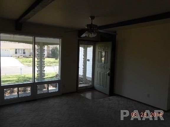 3rd image of 6011 N Graceland Dr