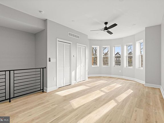 3rd image of 5853 Cedar Ave