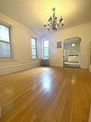 1st image of 701 Franklin Ave APT 3