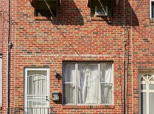 711 Moyer St, Philadelphia, PA