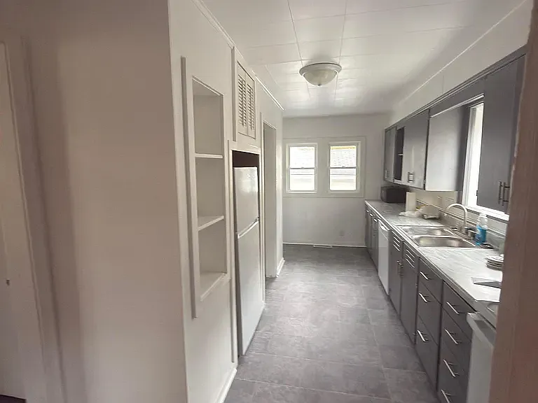 1520 N Wheeling Ave — Photo 13