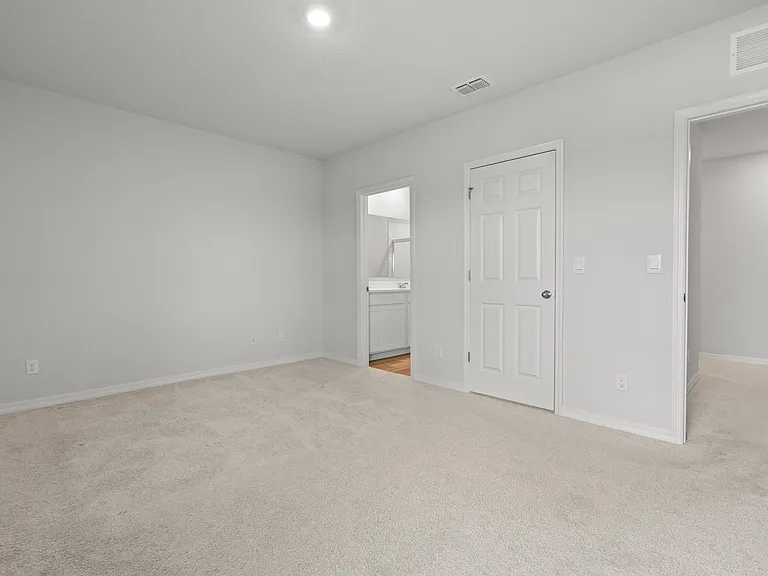 12869 SW Forli Way — Photo 24