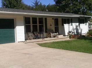 706 Bell St, Yale, IA 50277