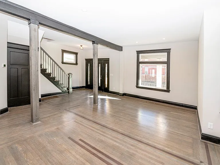 3059 Cleinview Ave — Photo 5