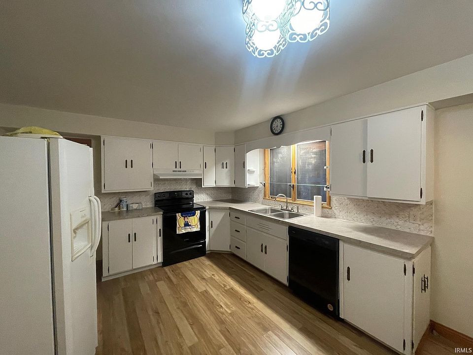 120 S Salem St, Francesville, IN 47946 Zillow