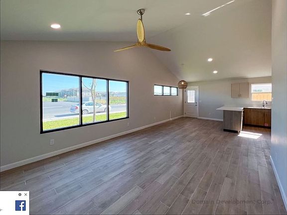 5th image of 1412 E Iris Ave #4