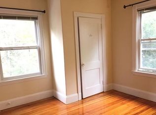 782 Washington St, Brookline, MA 02445