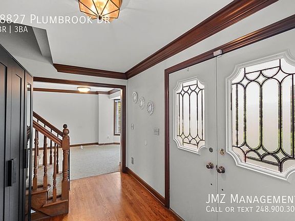 2nd image of 38827 Plumbrook Dr