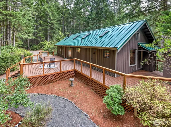 3191 SW Hawk Ridge Way, Port Orchard, WA 98367