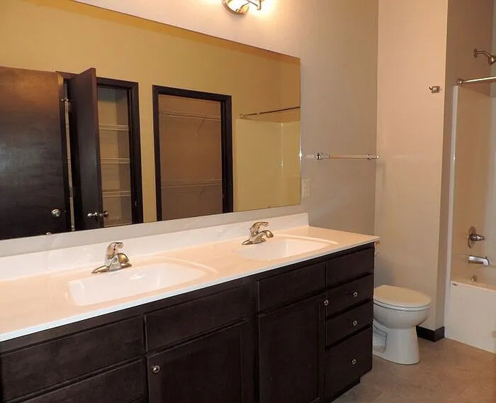 613 N 1st Ave #8 — Photo 20