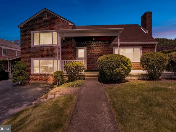 902 Brighton Ave, Reading, PA 19606