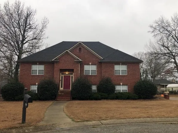 1224 12th Ct, Pleasant Grove, AL 35127