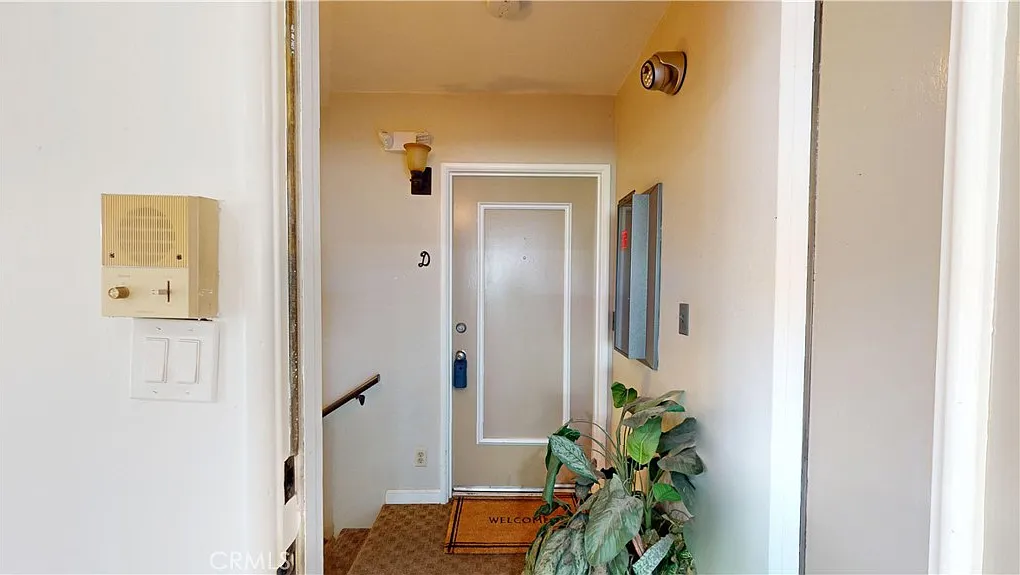 2 bed, 1302 sqft, $3,400 — Photo 4