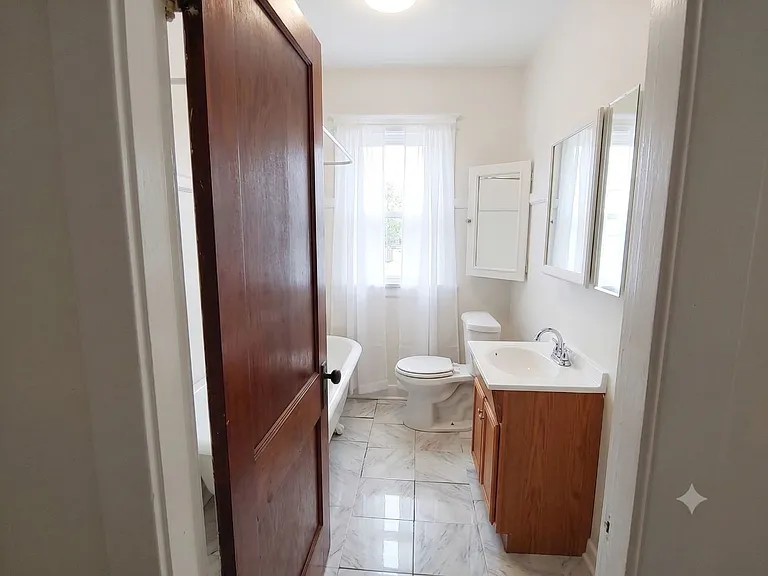4946 Cote Brilliante Ave — Photo 3