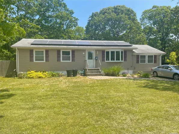 1330 William Floyd Parkway, Shirley, NY 11967