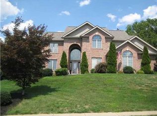 409 Pine Valley Dr, Bridgeville, PA