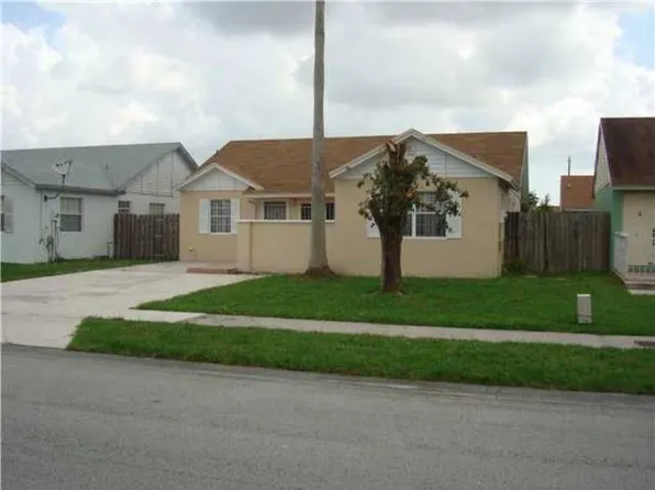 20365 NW 36th Ct, Miami Gardens, FL 33056