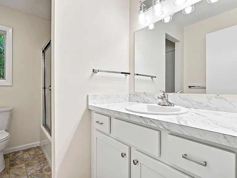 44 Tolland Ave #20 — Photo 20