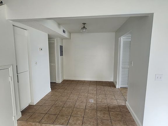 4th image of 3103 Rio Grande Trl