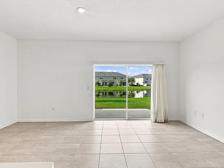 5739 Archipelago St — Photo 7