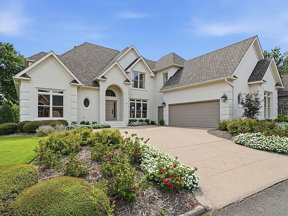 2nd image of 31 Alba Ln