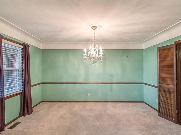 5th image of 2725 Stauffer Dr