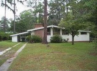 700 W Liberty St, Mc Rae, GA 31055