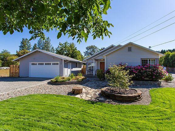 4th image of 9310 SE 55th Ave