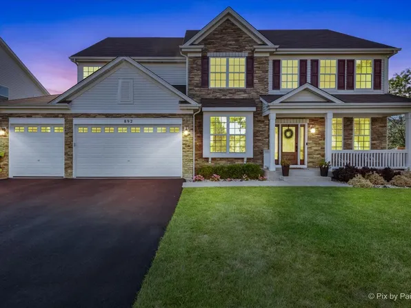 892 Kelsey Ct, Crystal Lake, IL 60014