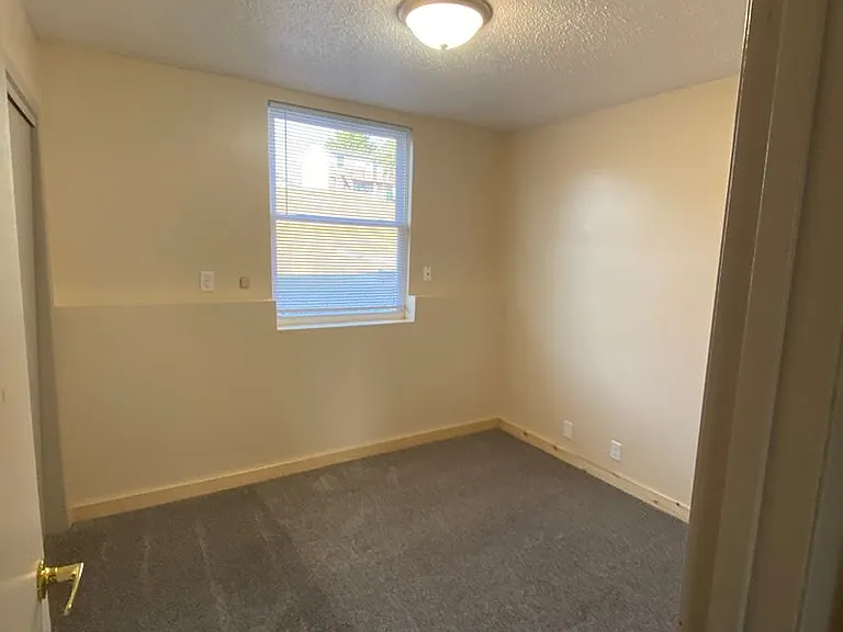 304 Melody Ln — Photo 3