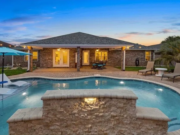 9624 Meadow Wood Ln, Navarre, FL 32566