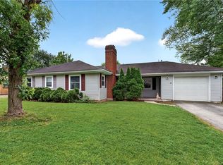 14 W Sherry Dr, Dayton, OH 45426