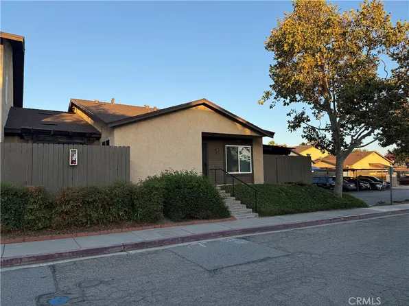 10477 Yosemite Dr, Montclair, CA 91763