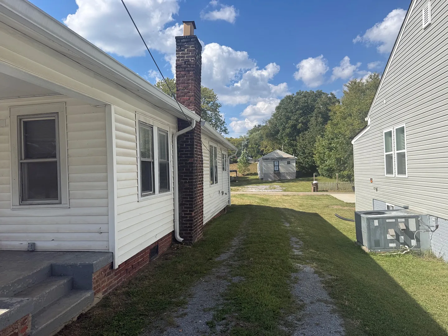 4129 Holston Dr. — Photo 3