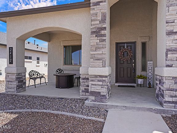 4th image of 2412 Sammy Cervantes St